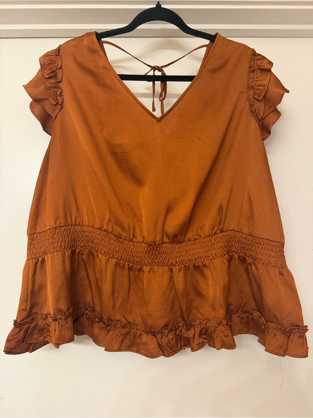 Womens Rust Ruffle Sleeve V-Neck Top